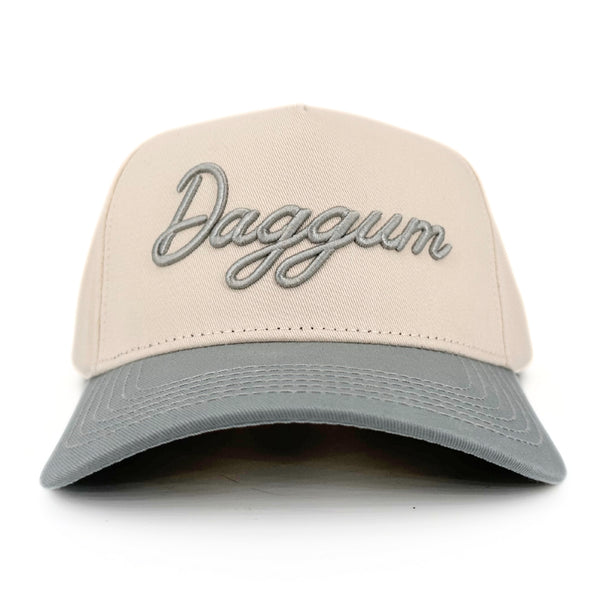 Daggum | Natural & Gray | Cloth | Structured