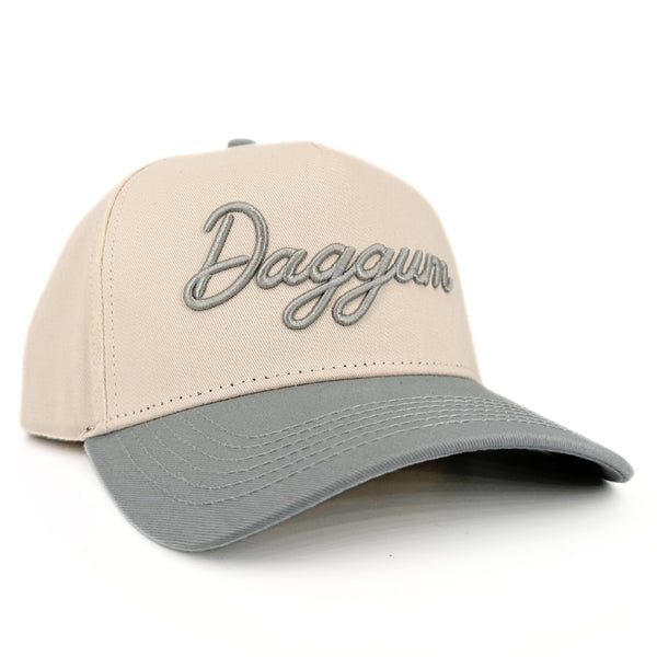 Daggum | Natural & Gray | Cloth | Structured