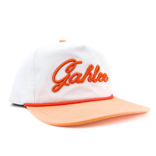 Gahlee | White & Peach | Cloth